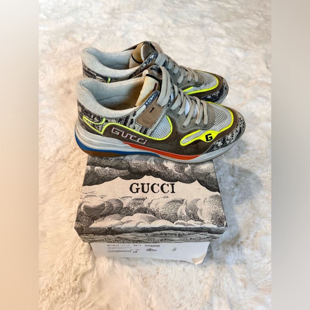 GUCCI - Tejus Lux Calf Sneakers - Size: 39